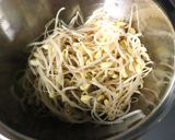 簡単★ゆで卵と豆もやしのヨーグルトサラダ作り方1写真