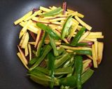 節約簡単夕飯！さつま芋と鶏胸肉の青椒肉絲中華弁当作り方8写真