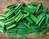 時短♪ ニラと もやしの レンジ蒸し 甘辛味で作り方1写真