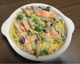 鮭としめじとブロッコリーのクリームパスタ作り方5写真