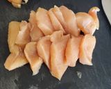 鶏むね肉と春キャベツの塩麹トマト煮作り方1写真