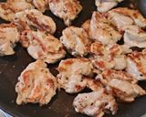 簡単満足🍚鶏もも肉のガーリック醤油焼き作り方4写真