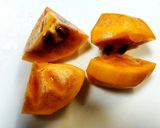 庭などでなる小さい柿の剥き方　作り方4写真