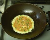 ひき肉入りオムレツ簡単ボリューム満点ワンパン！作り方2写真