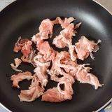 病みつき！キムチと豚肉の味噌煮込みうどん作り方1写真