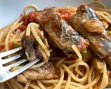 オイルサーディンの軽いトマト煮のパスタ作り方4写真