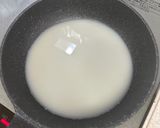 鮭フレークのせ♪塩昆布とオクラのクリーミーうどん作り方3写真