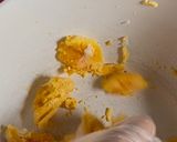 崩した目玉焼き　卵パン　卵サンド作り方2写真