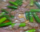 ご飯がすすむ♡アスパラとベーコンの卵炒め作り方5写真