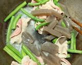豚バラとこんにゃくのおかか炒め😻作り方2写真