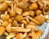 醤油麹で作る「きのこのしぐれ煮」作り方1写真