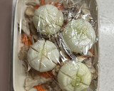 新玉ねぎと舞茸と人参のレンジ蒸し作り方3写真