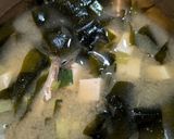 いりこ（煮干し）で栄養満点✨️豆腐とわかめの味噌汁作り方3写真