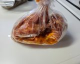 片栗粉も油もなし！焼くだけ旨辛チキン作り方1写真