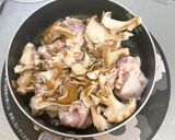 鶏とキノコのソテー♪ひらひらごぼうのせ作り方4写真
