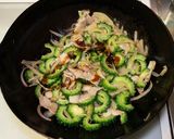 ゴーヤと豚バラ肉のオイスターソース炒め作り方6写真