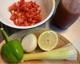 【フレッシュトマトと野菜のサルサ】作り方1写真