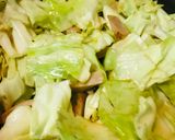 魚肉ソーセージ&キャベツの玉子野菜炒め作り方1写真
