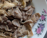 簡単★マイタケと豚こま肉の白だし炒め作り方3写真