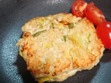 ミコばあばの豆腐を入れて、鶏ミンチバーグ