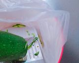 ＊ズッキーニとサラダチキンの梅ごま和え＊作り方2写真