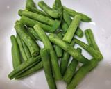 ベーコンじゃがいもインゲンのホットサラダ作り方2写真