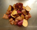 豚肉とさつま芋のショウガ醤油煮作り方3写真