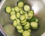 きゅうり・わかめ・カニカマの酢の物作り方1写真