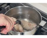とん足の甘辛煮★動画あり★作り方2写真