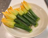 夏が旬!花ズッキーニの3種のフリット作り方1写真