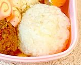 簡単お弁当☆にわとりさんおにぎり作り方1写真