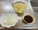 じゃがいも🥔と玉ねぎ🧅の甘辛煮😃作り方1写真