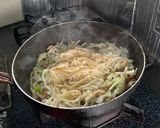 乾麺と鶏皮で焼きうどん作り方4写真
