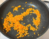 今日のまかないタクワン・ササミ・ネギ炒飯作り方4写真