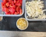 簡単🌟鶏ひき肉とトマトのチーズリゾット作り方1写真