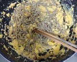 割れた卵消費にも！日本蕎麦の卵とじ作り方1写真