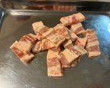 ガッツリ旨い！カルビガーリック炒飯作り方1写真