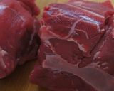 圧力鍋で牛肉の赤ワイン煮込み作り方1写真