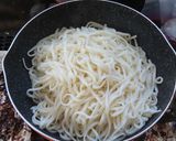 ベーコンと青唐辛子の炒めうどん塩昆布・魚醤風味作り方7写真