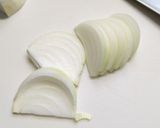 あおさと新玉ねぎのお味噌汁作り方1写真