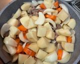 簡単　肉じゃが作り方2写真