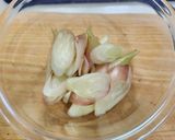 茗荷と青唐辛子の醤油和え作り方3写真