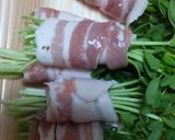 豚バラと豆苗で巻き巻き♪ポン酢味で作り方1写真