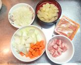新玉ねぎたっぷり 社員食堂風カレーライス作り方1写真
