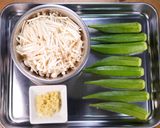 冷奴😋🍺オクラとえのきの生姜おかか和え♪作り方1写真