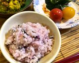 赤紫蘇で炊いたご飯　梅の香り、赤紫蘇の赤。作り方8写真