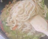 春キャベツと鶏ミンチのカレー焼きうどん作り方5写真