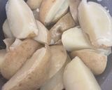 コツ:じゃがいもの皮は茹でてから剥がす作り方3写真