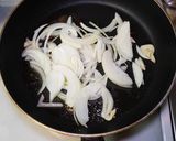 鯖缶とマッシュルームのトマトソースパスタ作り方4写真