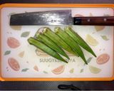 鷄手羽元とオクラのさっぱり煮作り方1写真